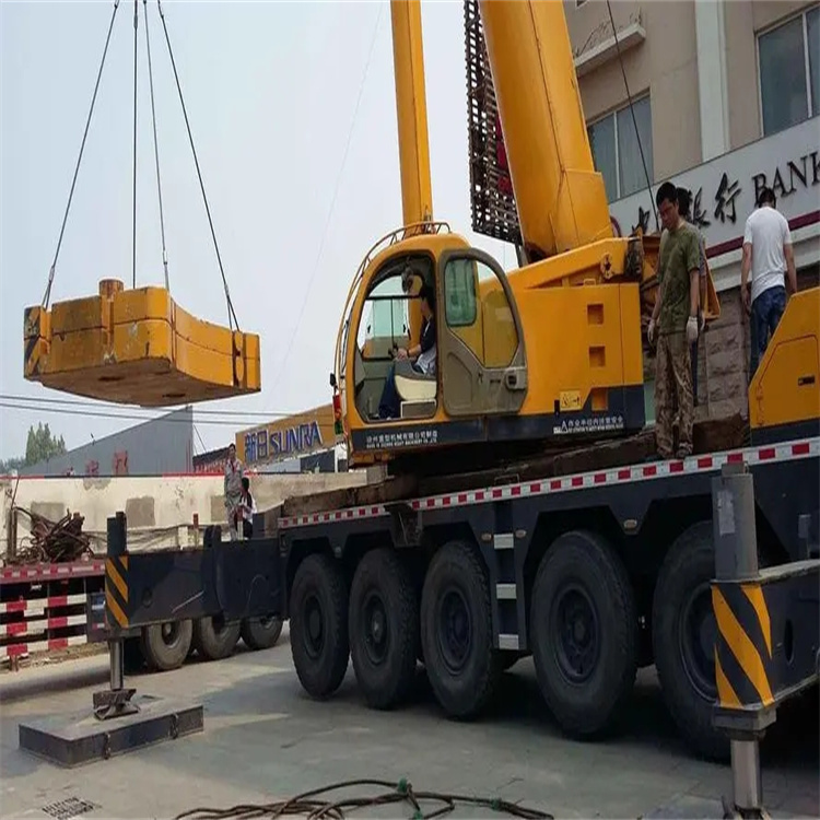 武江当地吊车出租|机器吊装|75吨|工厂搬迁服务